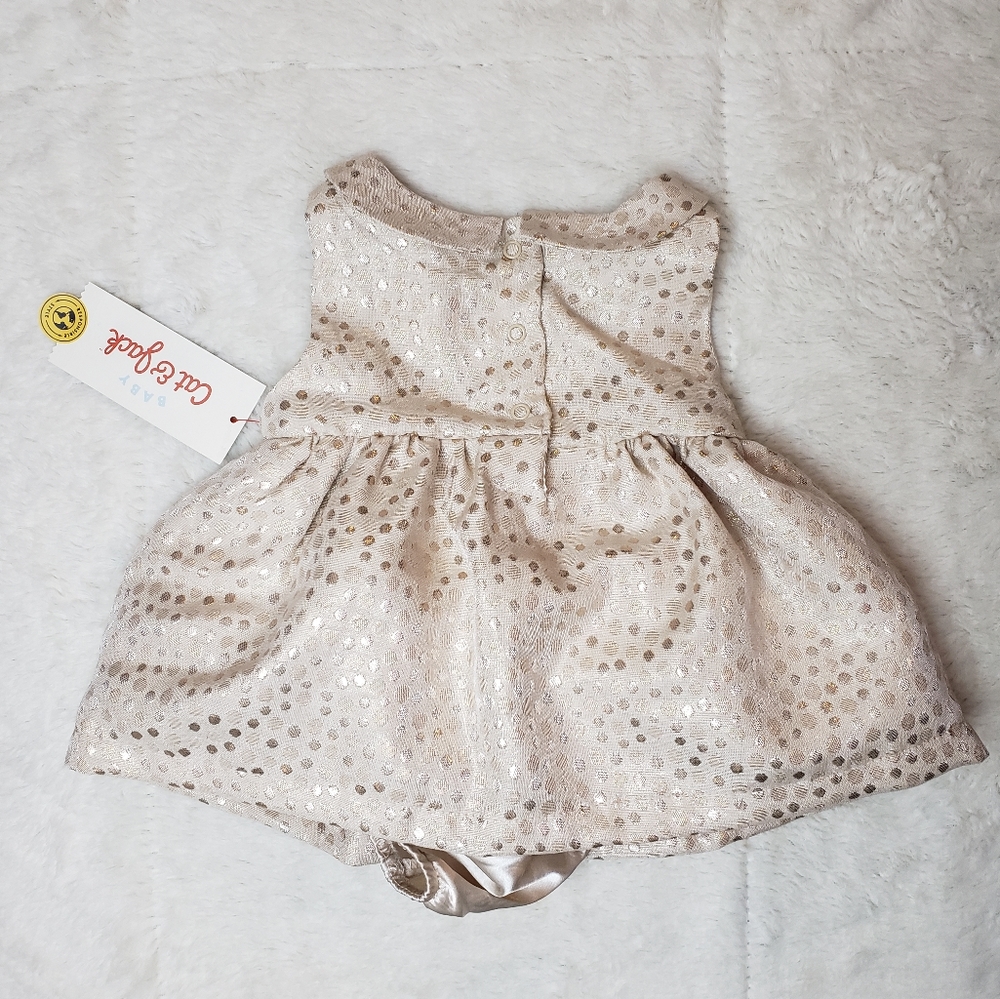 Dress - Picture 7 of 7